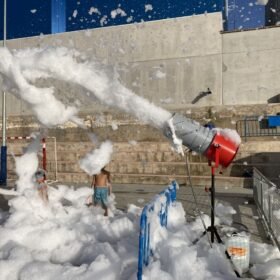 fiesta de la espuma en Alicante y Murcia