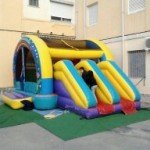 Alquiler de Hinchable Arco Iris Alicante
