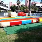 Alquiler Hinchable Gladiadores
