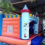 Alquiler Colchoneta Hinchable en Colegio